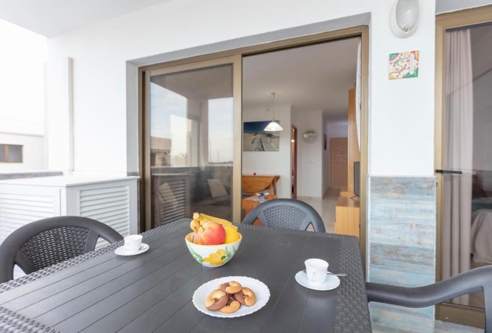 Apartamentos El Puerto, La Savina 萨宾娜 外观 照片