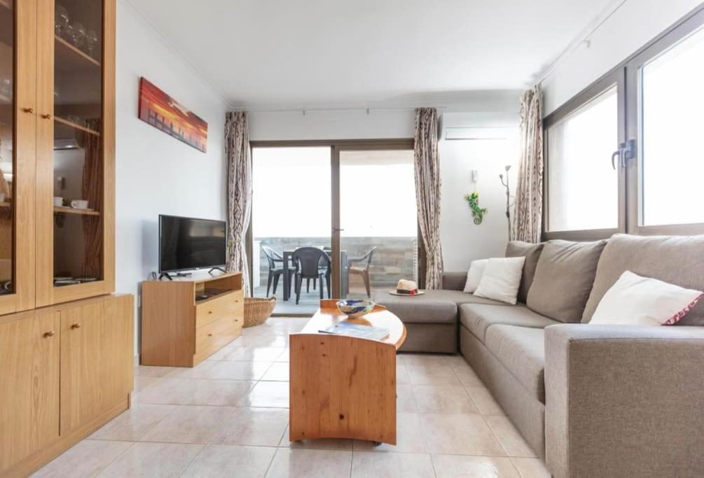 Apartamentos El Puerto, La Savina 萨宾娜 外观 照片