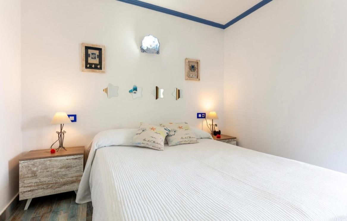 Apartamentos El Puerto, La Savina 萨宾娜 外观 照片