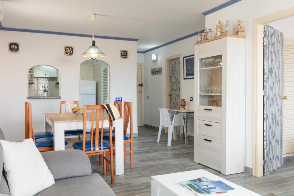 Apartamentos El Puerto, La Savina 萨宾娜 外观 照片