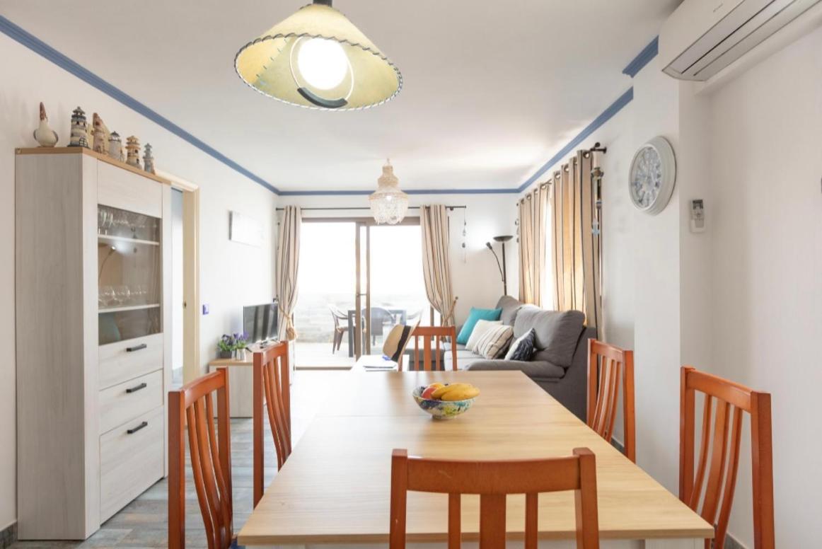 Apartamentos El Puerto, La Savina 萨宾娜 外观 照片