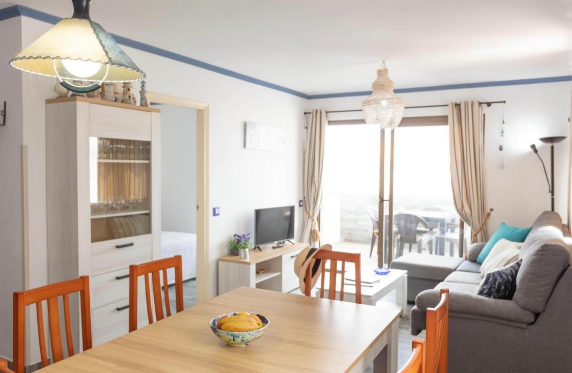 Apartamentos El Puerto, La Savina 萨宾娜 外观 照片